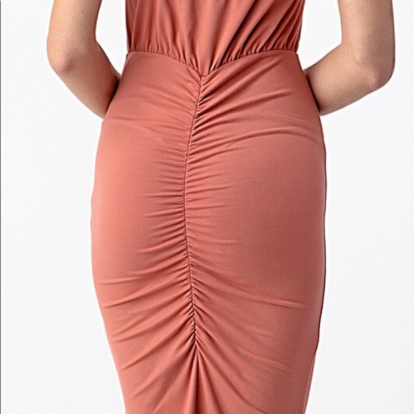 Black cotton ruched dress with spaghetti strap - Picture 3 of 3